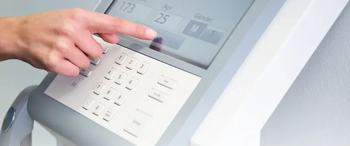 تحليل مكونات الجسم في سلطنة عمان